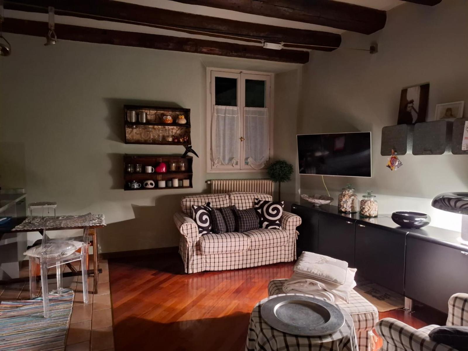Carducci Acomodação com café da manhã Como Exterior foto