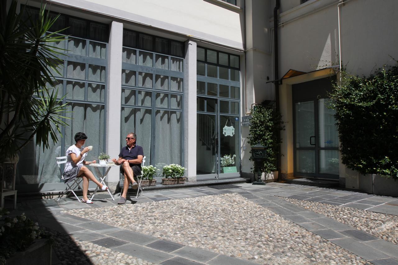 Carducci Acomodação com café da manhã Como Exterior foto